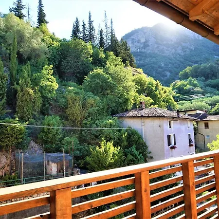 La Casa Di Claudia Apartment Arco Exterior photo